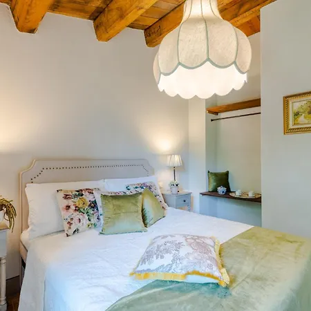 Villa La Vaseria With Secret Garden And Pool Ghivizzano