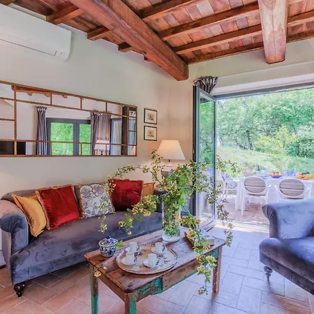 Villa La Vaseria With Secret Garden And Pool