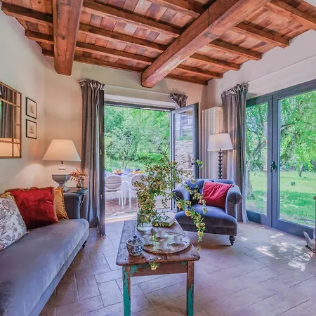 Villa La Vaseria With Secret Garden And Pool Ghivizzano